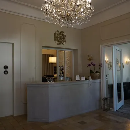 昆兰霍夫水疗酒店 3*