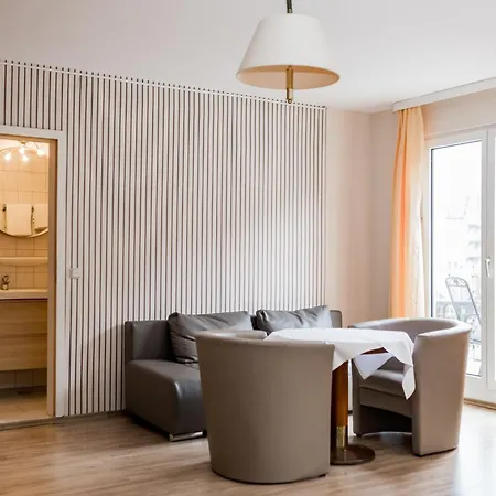 酒店 昆兰霍夫水疗酒店 3*