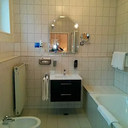 Quellenhof Hotel 3*