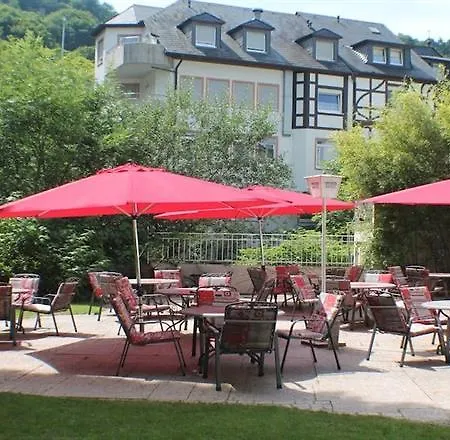 Quellenhof Hotel 3*